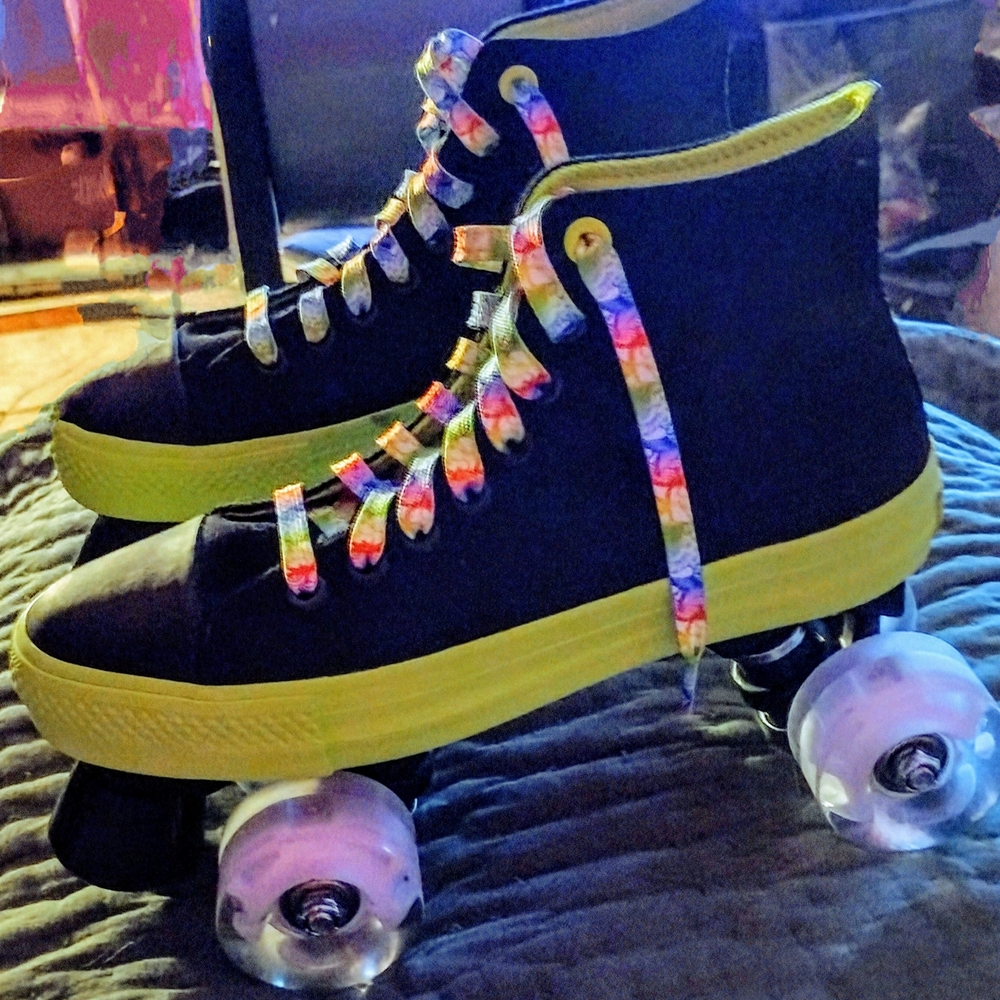 NEW Converse STYLE, NOT BRAND, Black &  Green High-Top Sneaker Roller Skates. - Picture 3 of 4